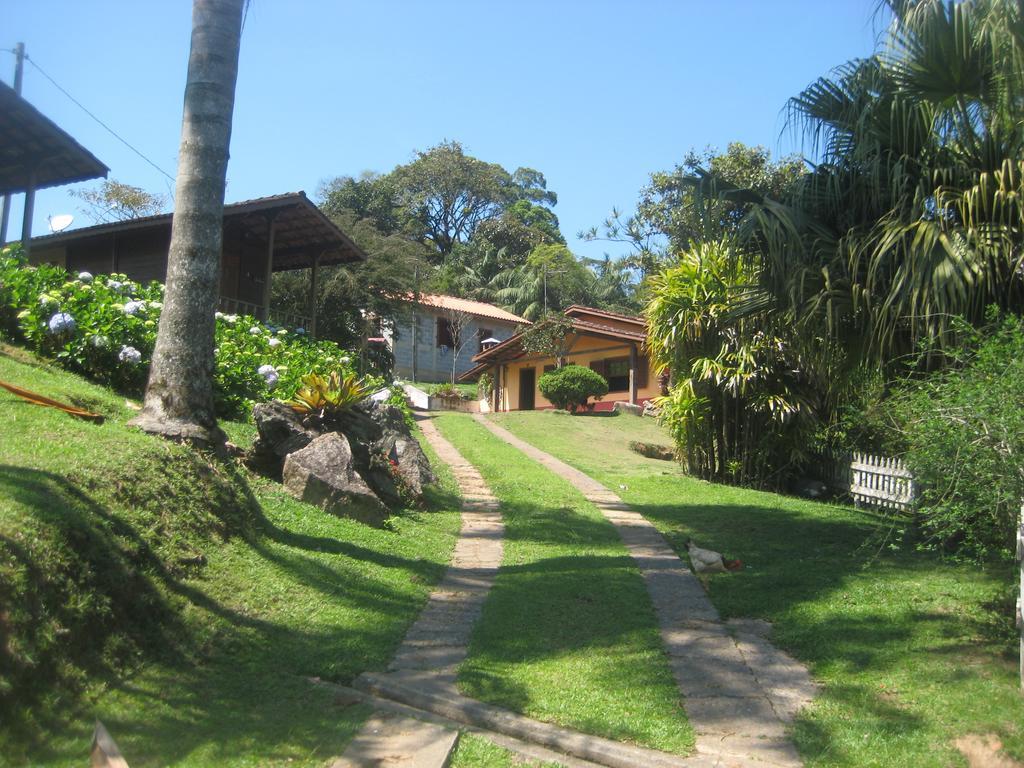 Pousada Recanto Dos Pinheiros Pilar do Sul Exterior photo