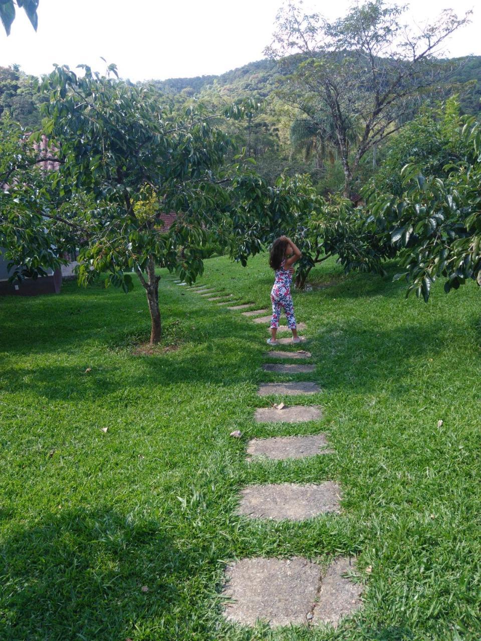 Pousada Recanto Dos Pinheiros Pilar do Sul Exterior photo